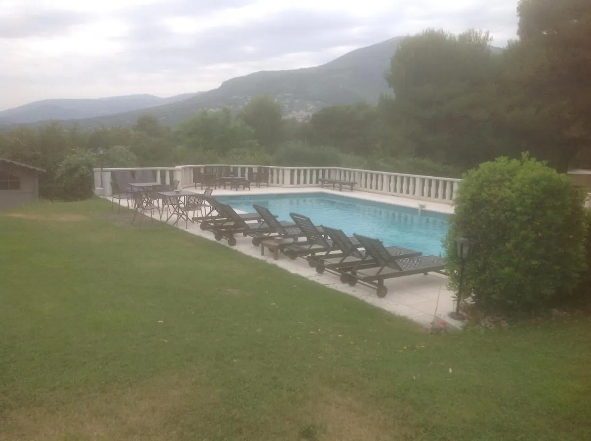Bed and Breakfast La Bastide Aux Oliviers à Vence 0*,