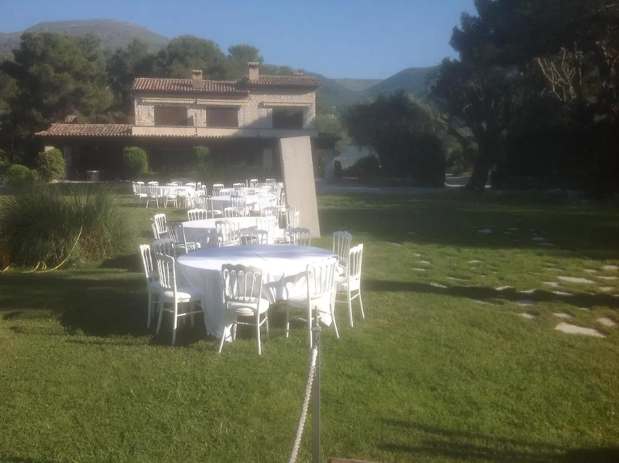 Bed and Breakfast La Bastide Aux Oliviers à Vence Couette-café
